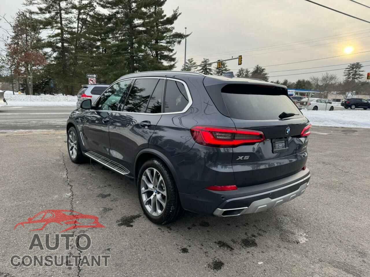 BMW X5 2019 - 5UXCR6C59KLK84290