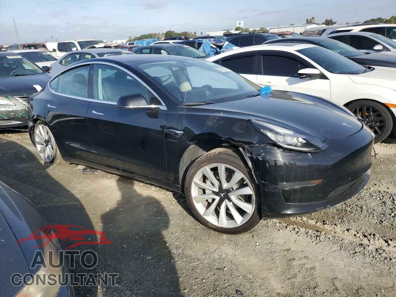 TESLA MODEL 3 2018 - 5YJ3E1EA7JF122671