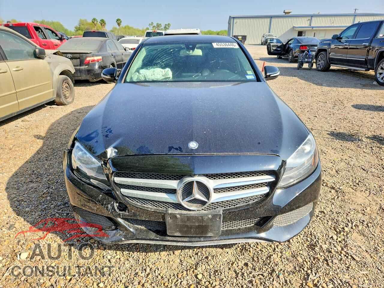 MERCEDES-BENZ C-CLASS 2015 - 55SWF4JB1FU096570