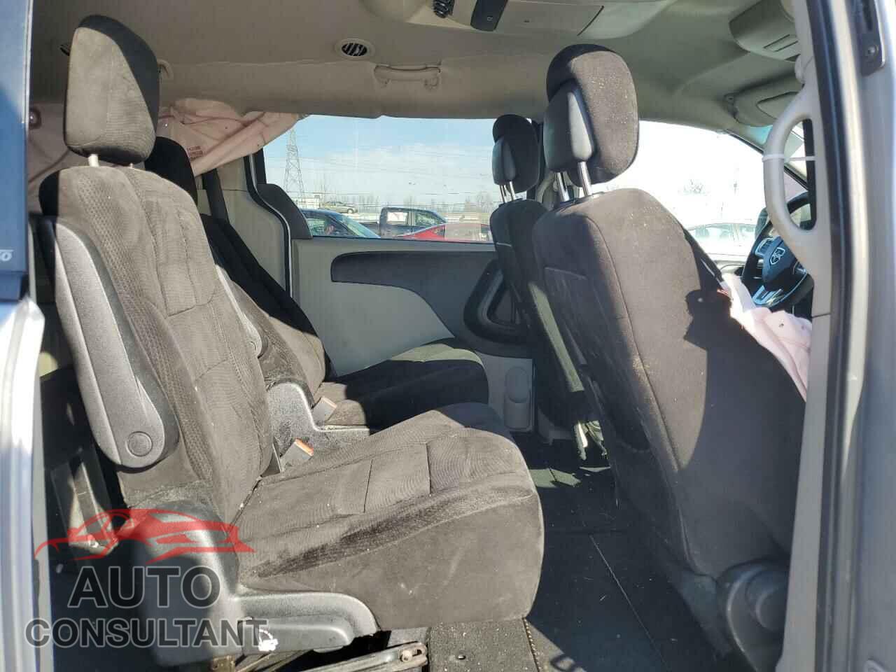 DODGE CARAVAN 2013 - 2C4RDGBG9DR750958