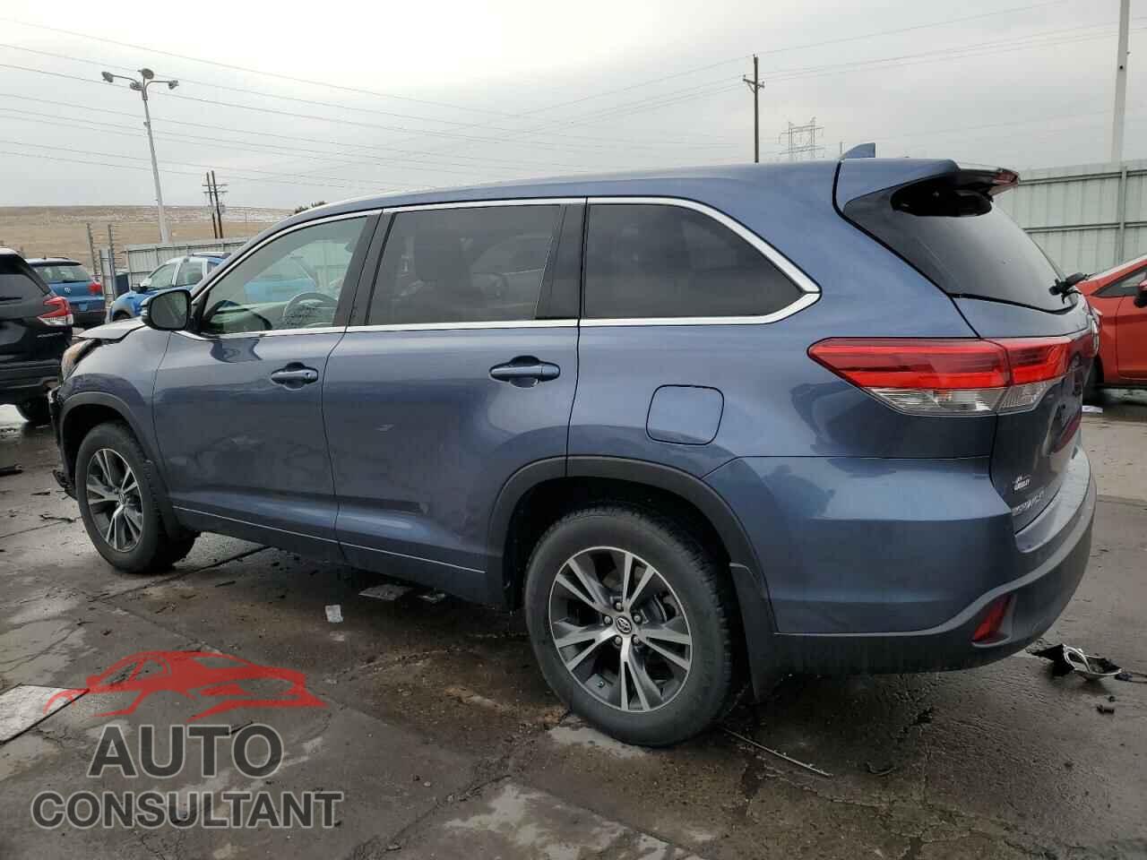 TOYOTA HIGHLANDER 2017 - 5TDBZRFH4HS441445