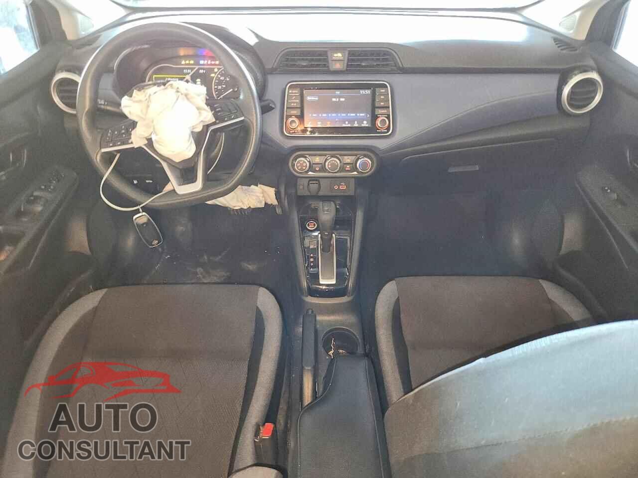 NISSAN VERSA 2023 - 3N1CN8EV0PL821407