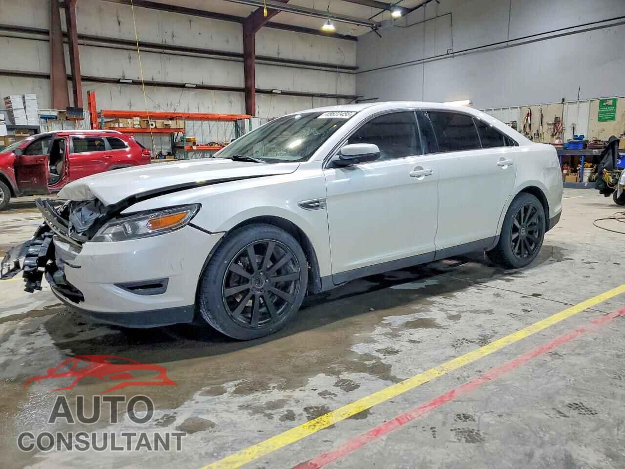 FORD TAURUS 2010 - 1FAHP2EW6AG123582