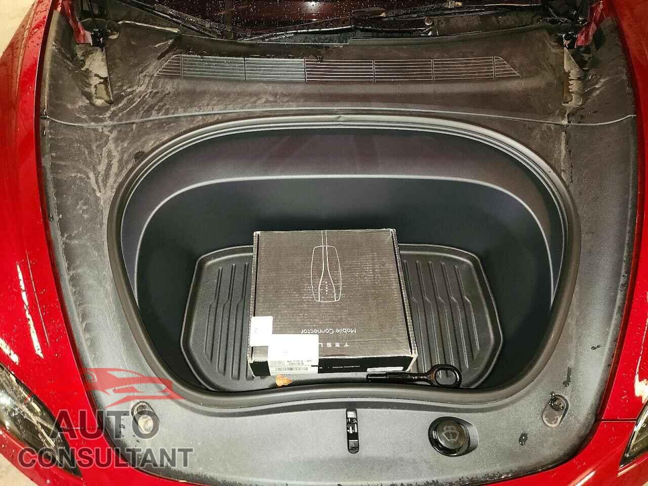 TESLA MODEL 3 2025 - 5YJ3E1EAXSF980377
