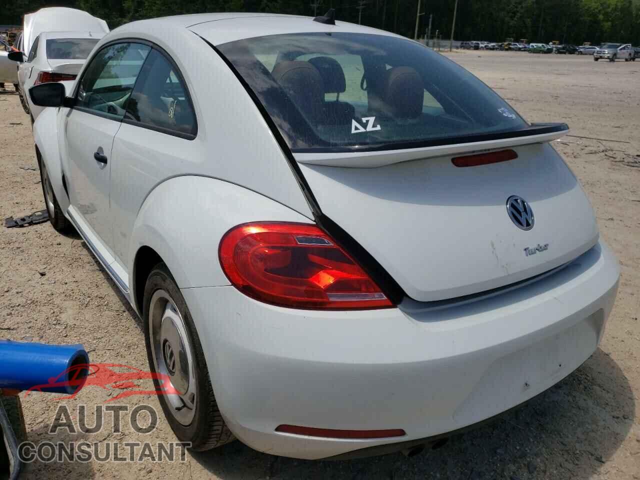 VOLKSWAGEN BEETLE 2016 - 3VWF17AT1GM636147