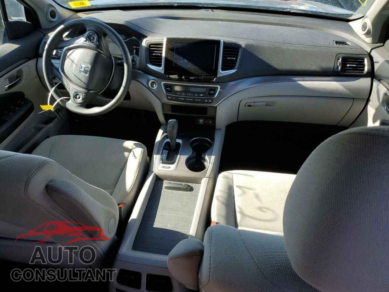 HONDA PILOT 2016 - 5FNYF6H33GB119126