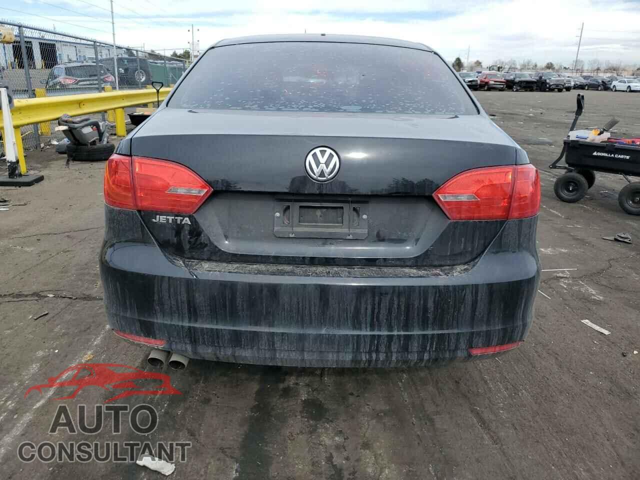 VOLKSWAGEN JETTA 2014 - 3VW1K7AJ1EM440177