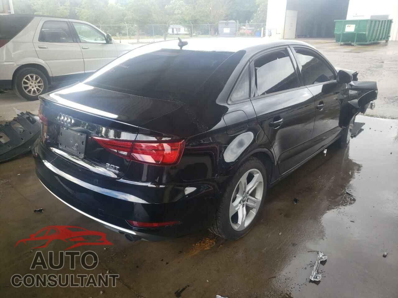 AUDI A3 2018 - WAUB8GFF5J1041304