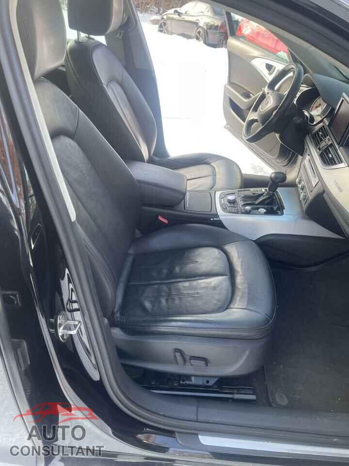 AUDI A6 2012 - WAUGGAFC8CN036170