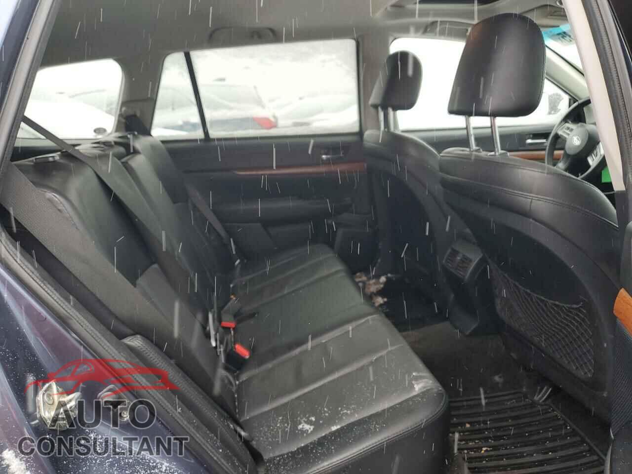 SUBARU OUTBACK 2014 - 4S4BRCLC4E3268721