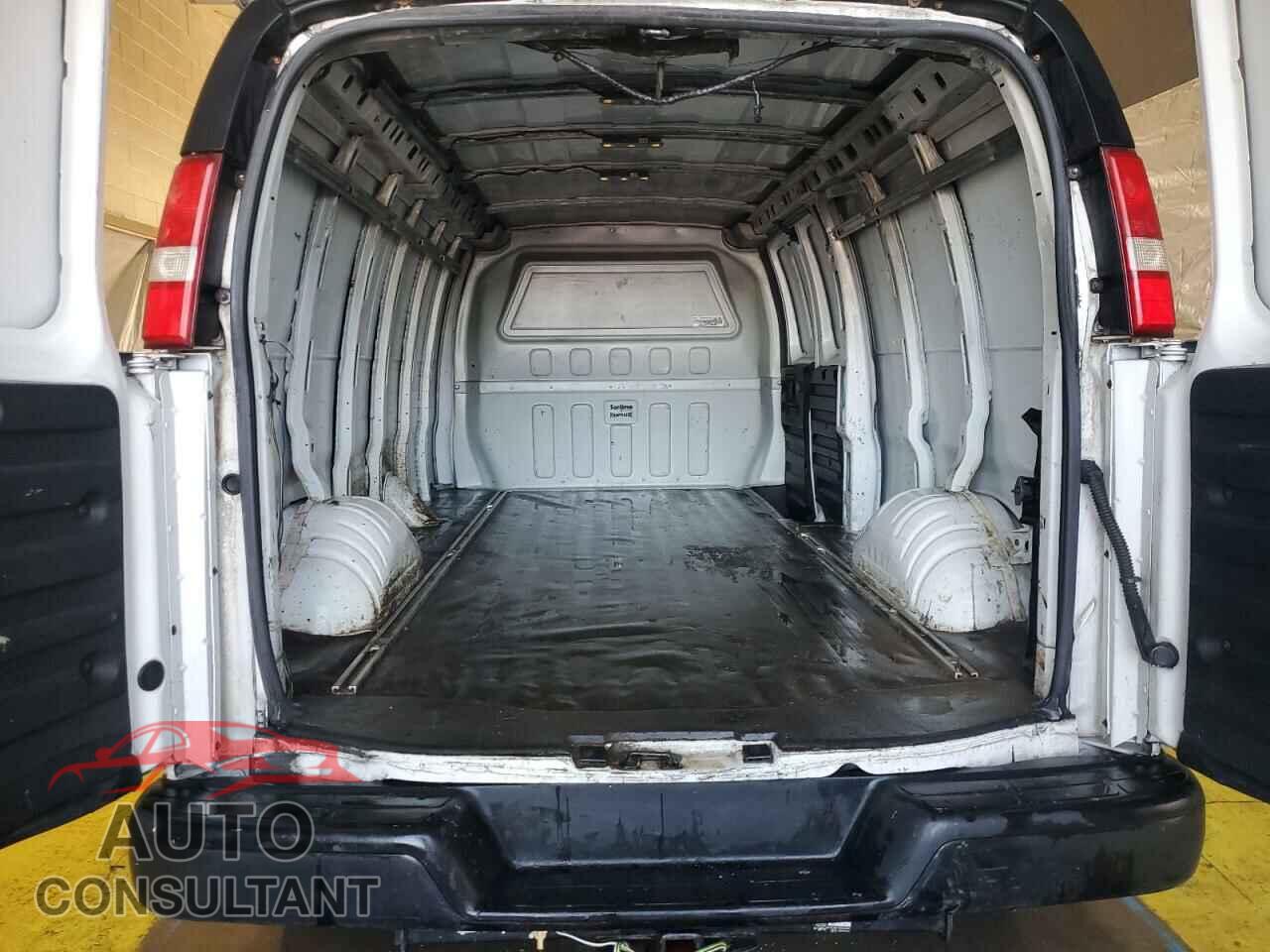 CHEVROLET EXPRESS 2016 - 1GCZGHFF2G1231256