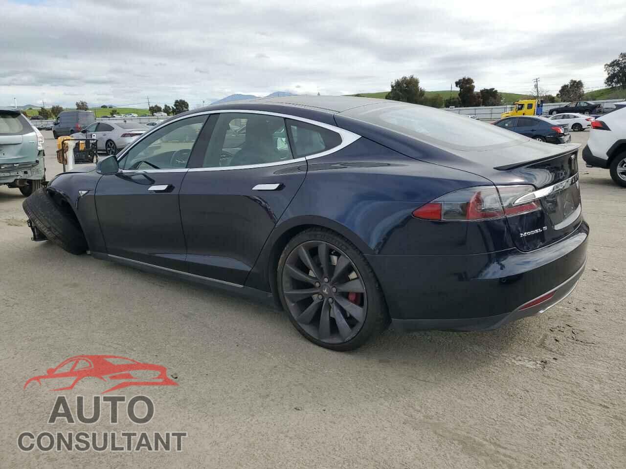 TESLA MODEL S 2015 - 5YJSA1H26FFP78170
