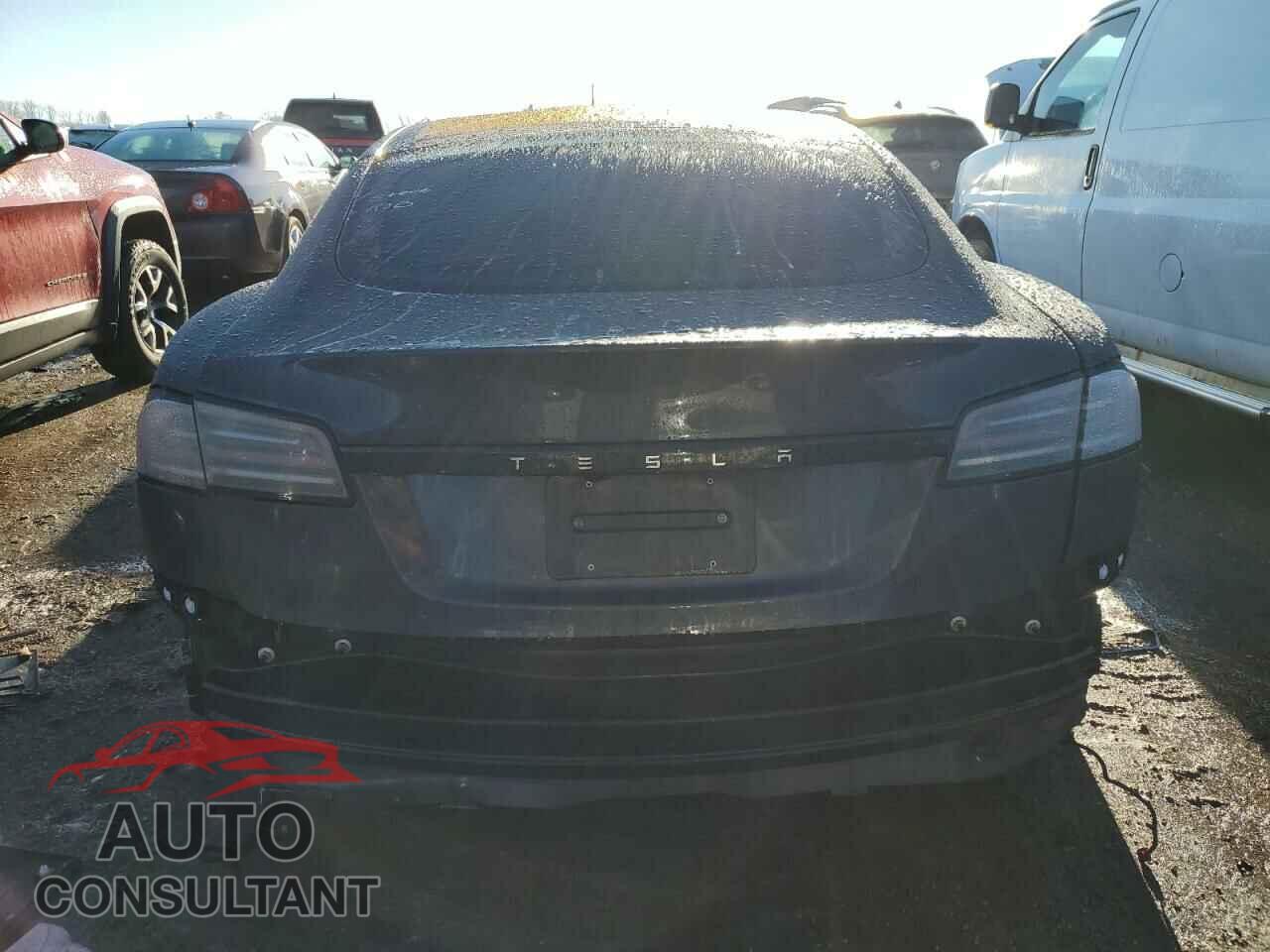 TESLA MODEL S 2024 - 5YJSA1E55RF534643