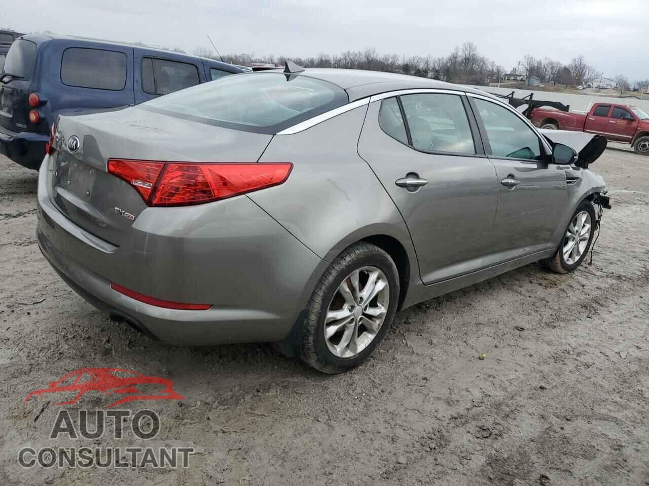 KIA OPTIMA 2013 - 5XXGN4A73DG243437