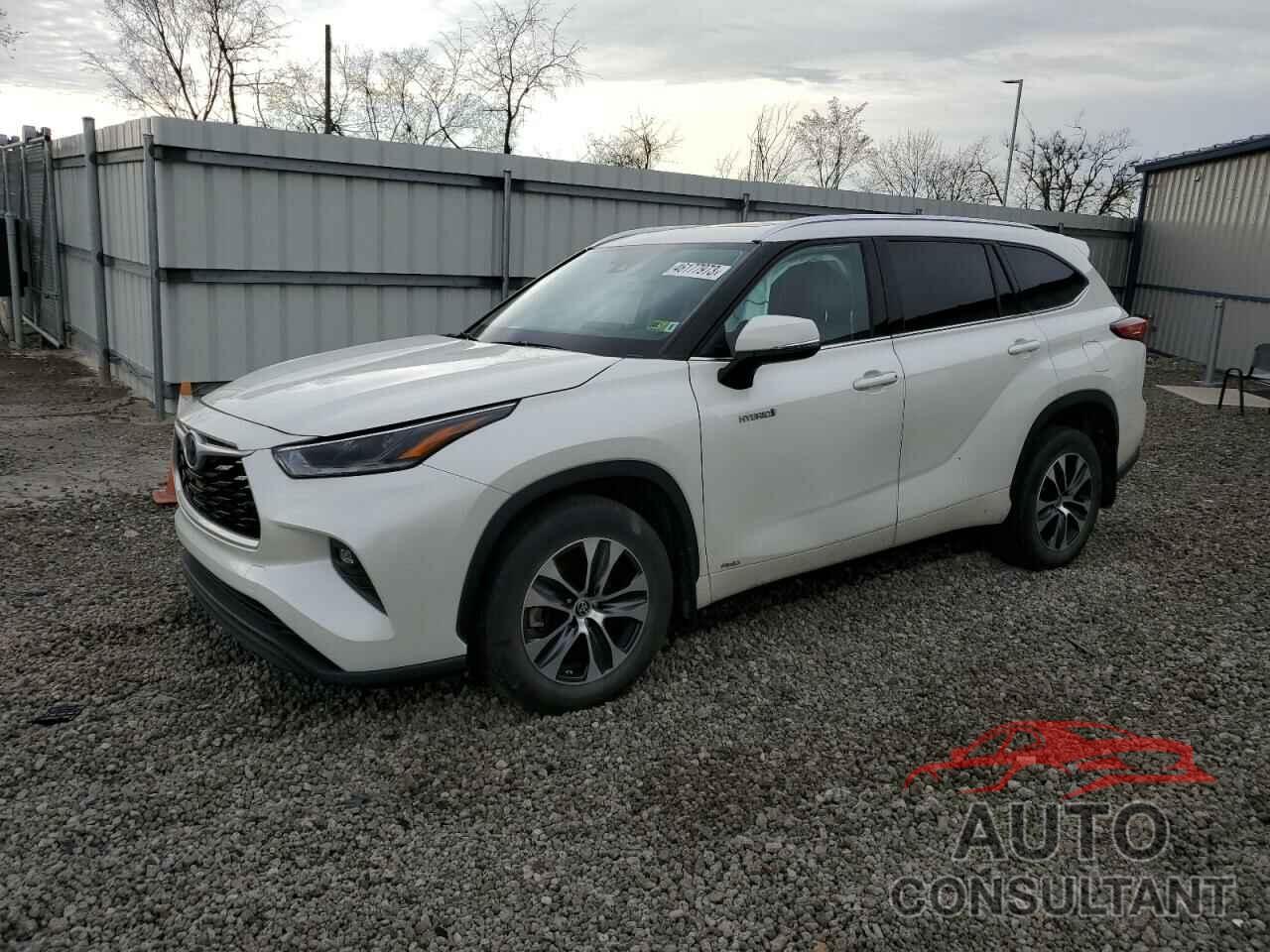 TOYOTA HIGHLANDER 2021 - 5TDHBRCH1MS527468