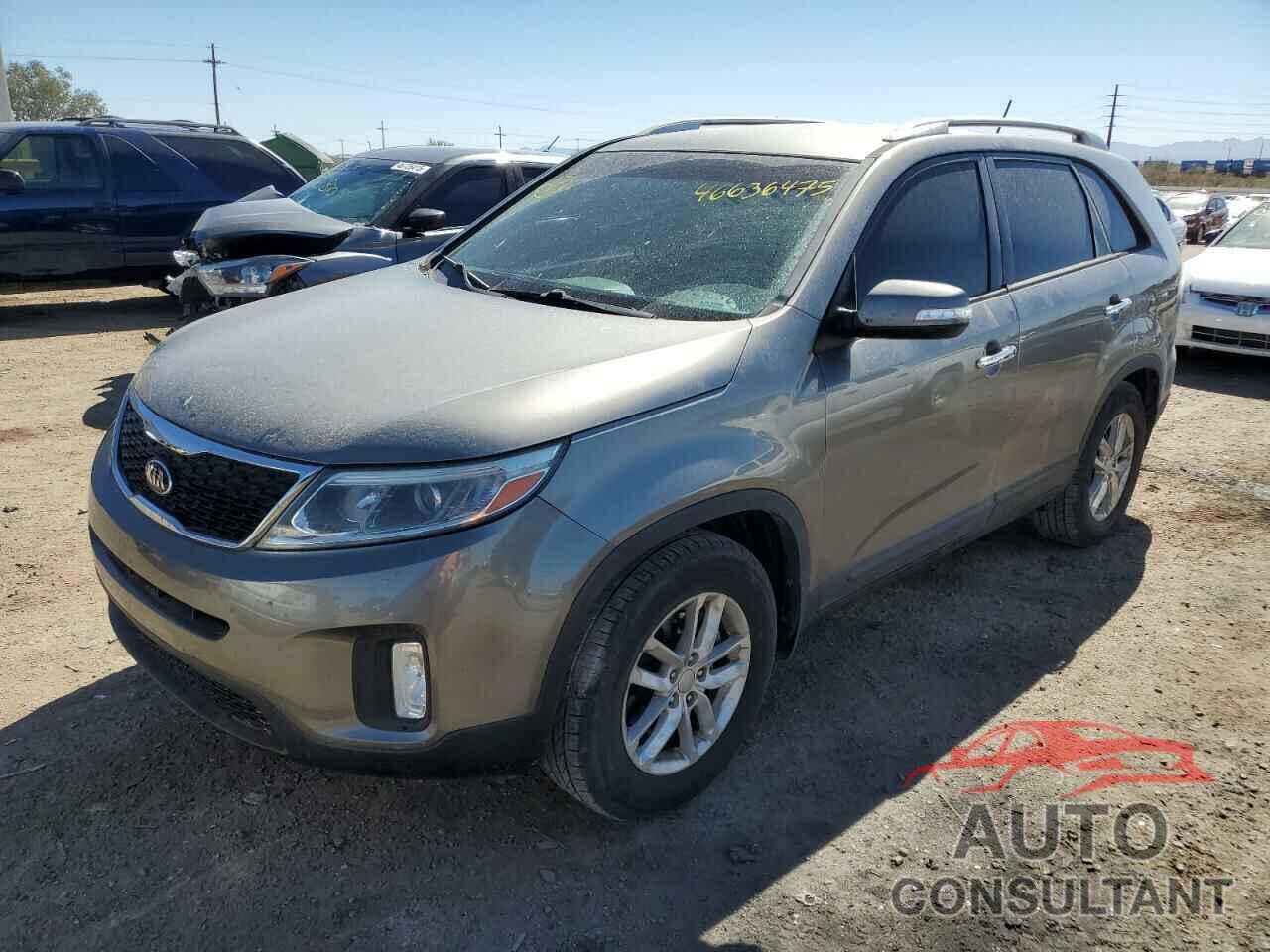 KIA SORENTO 2015 - 5XYKT4A72FG610200