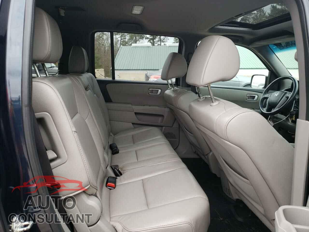 HONDA PILOT 2012 - 5FNYF4H72CB050589