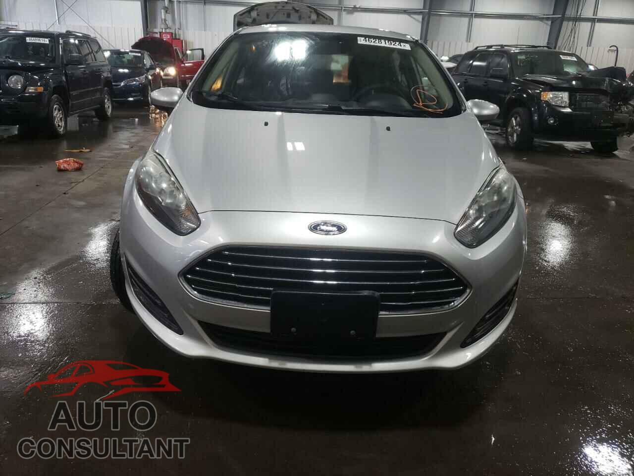 FORD FIESTA 2017 - 3FADP4EJ9HM135482