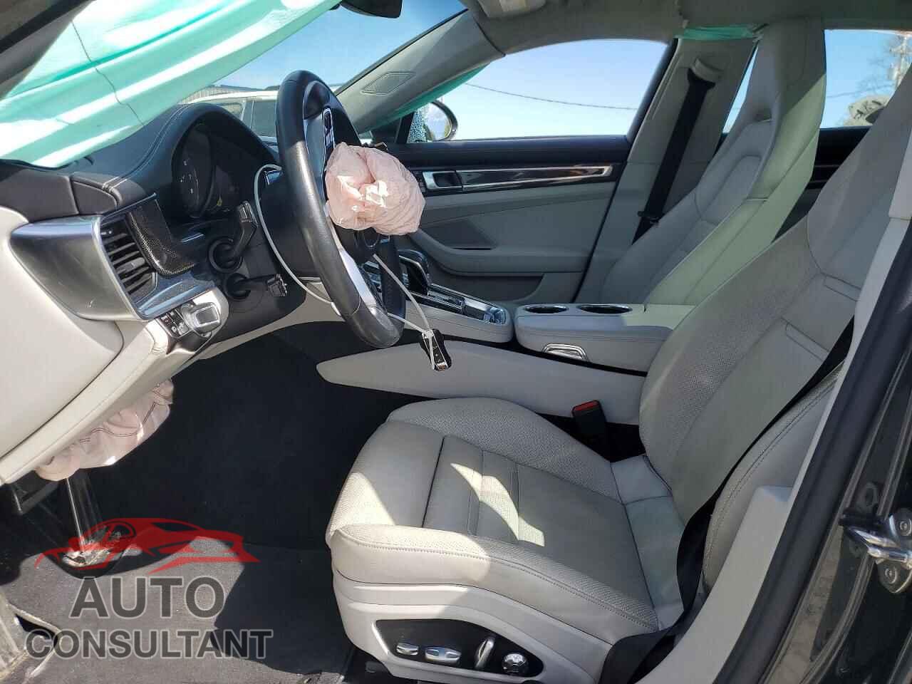 PORSCHE PANAMERA 2018 - WP0AF2A79JL141336