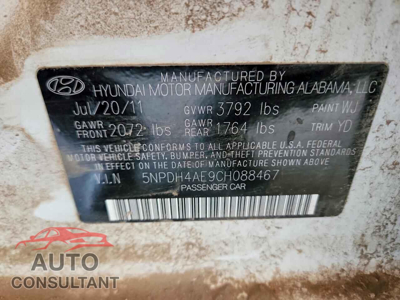 HYUNDAI ELANTRA 2012 - 5NPDH4AE9CH088467