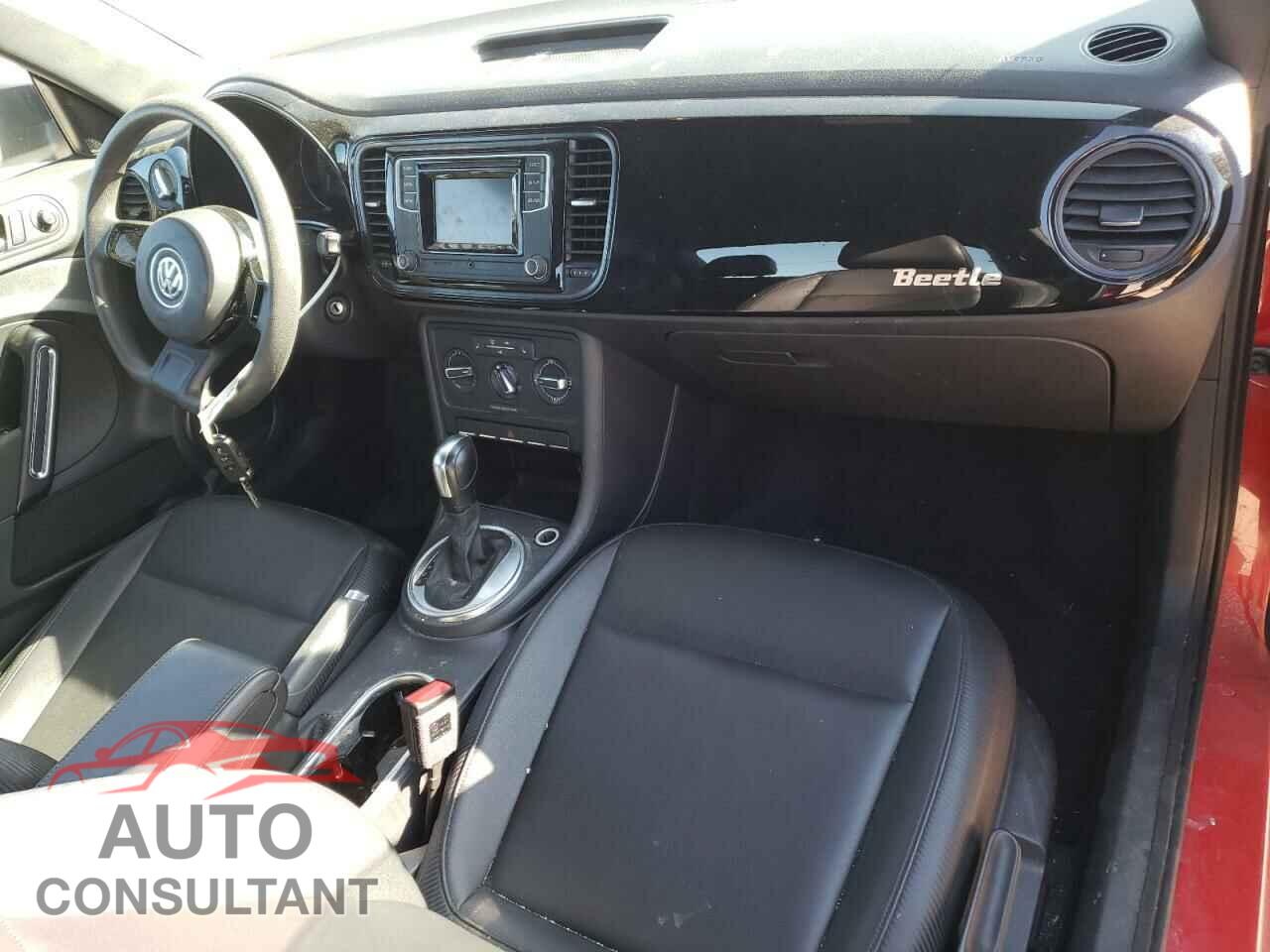 VOLKSWAGEN BEETLE 2017 - 3VWF17AT6HM623038