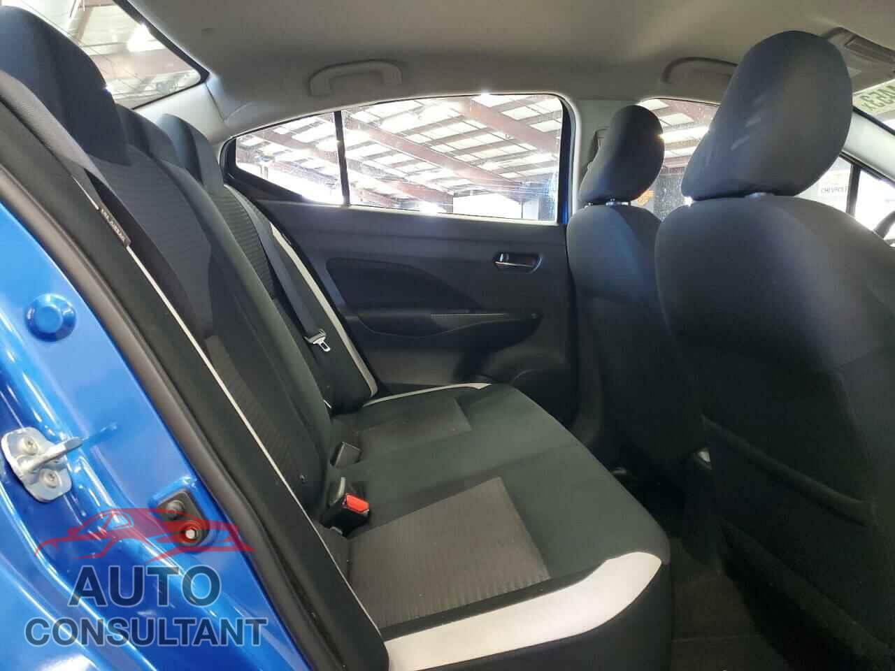 NISSAN VERSA 2021 - 3N1CN8EV2ML832968