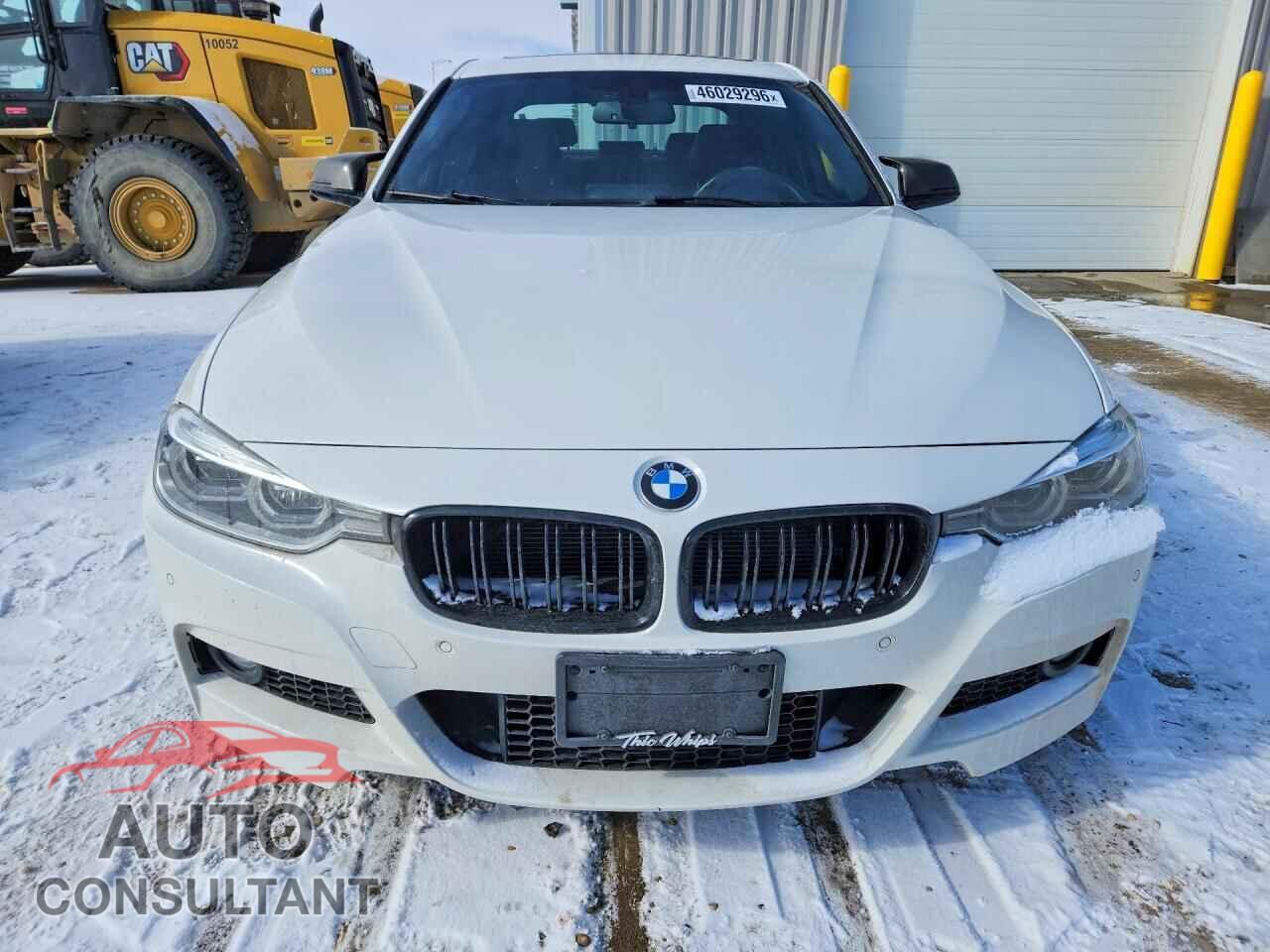 BMW 3 SERIES 2016 - WBA8E3G50GNU02635
