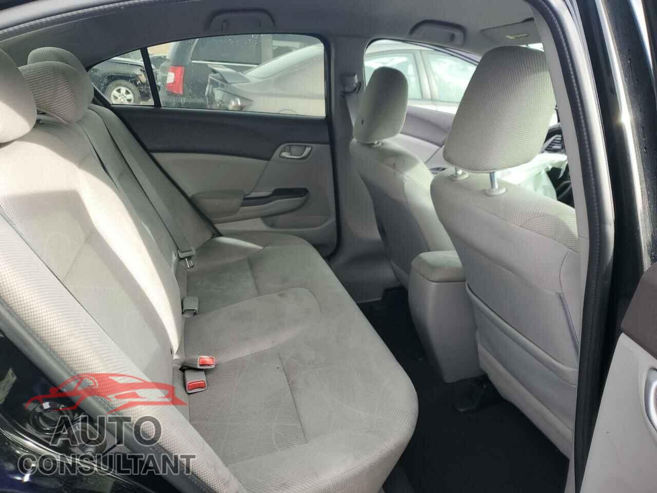 HONDA CIVIC 2012 - 2HGFB2F53CH569252