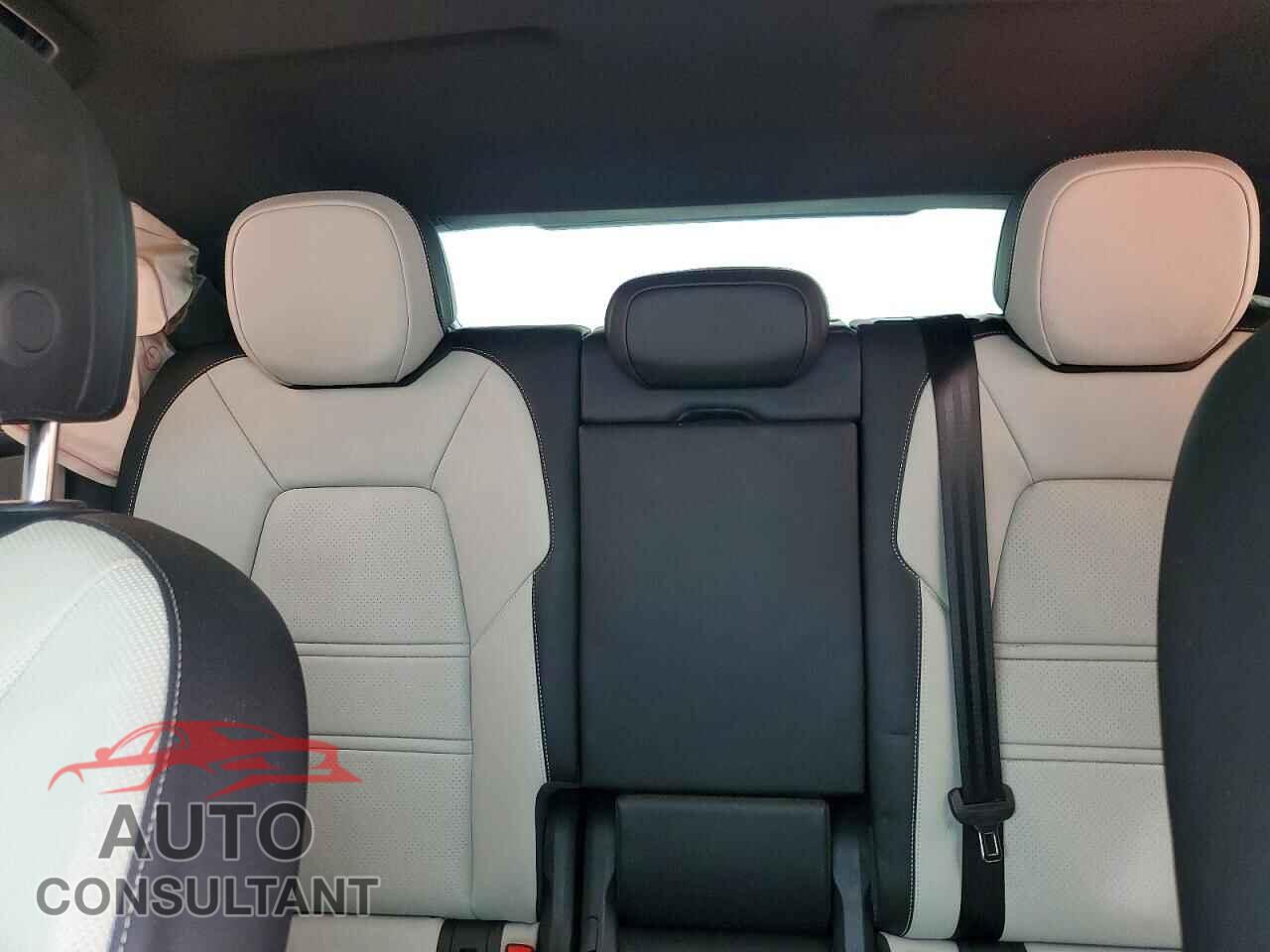 PORSCHE CAYENNE 2025 - WP1BA2AY4SDA31655