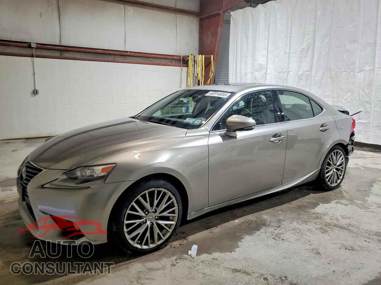 LEXUS IS 2014 - JTHCF1D20E5000537