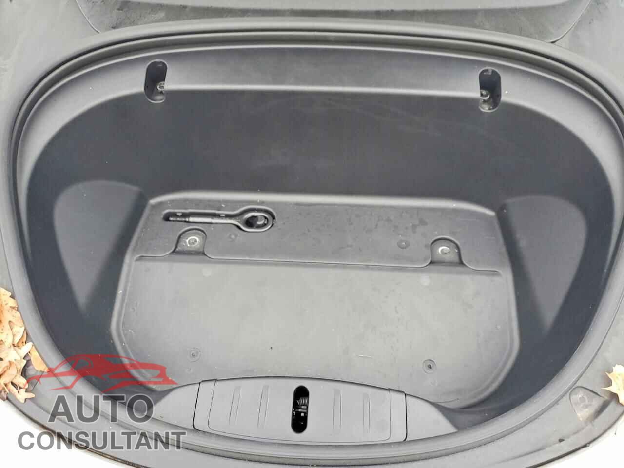 TESLA MODEL 3 2020 - 5YJ3E1EA0LF658803