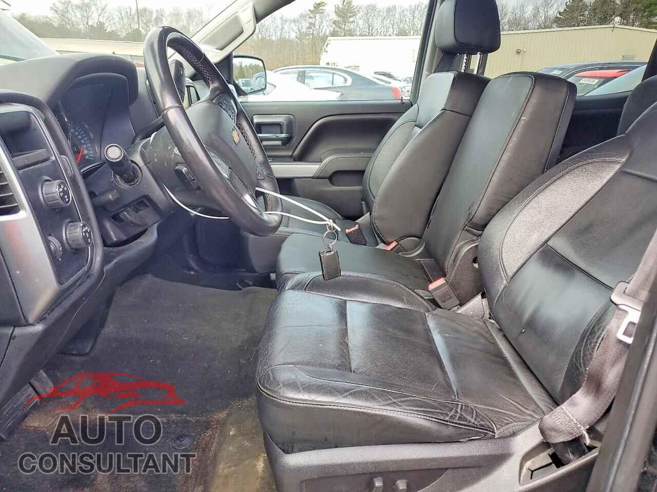 CHEVROLET SILVERADO 2015 - 3GCUKREC2FG220487