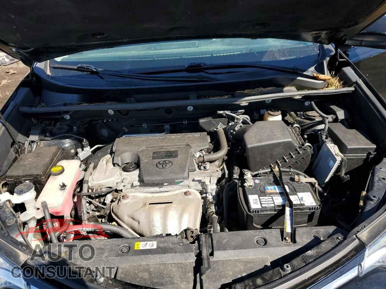 TOYOTA RAV4 2018 - 2T3RFREV1JW856807