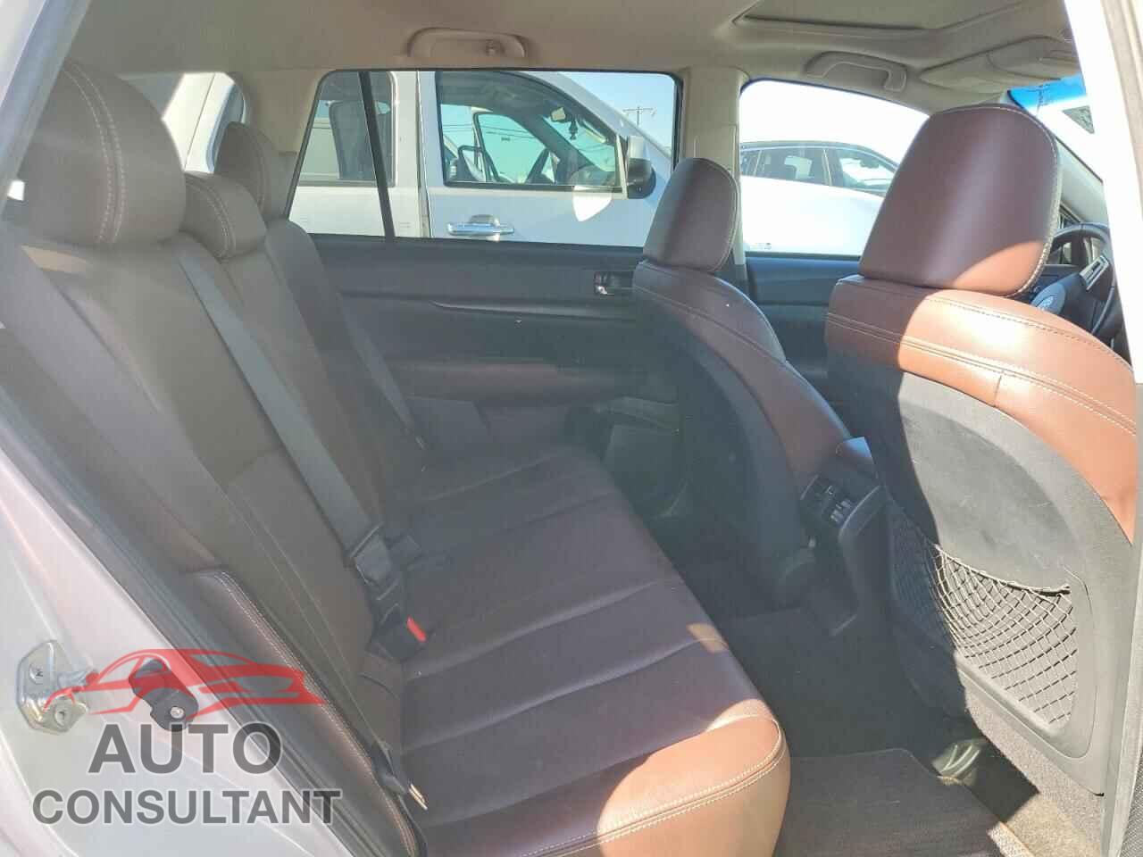SUBARU OUTBACK 2013 - 4S4BRBSC8D3292093