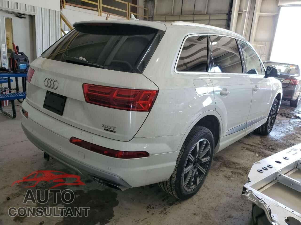 AUDI Q7 2017 - WA1VAAF77HD048557