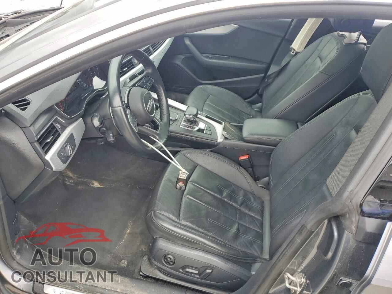 AUDI A5 2018 - WAUANCF55JA102509