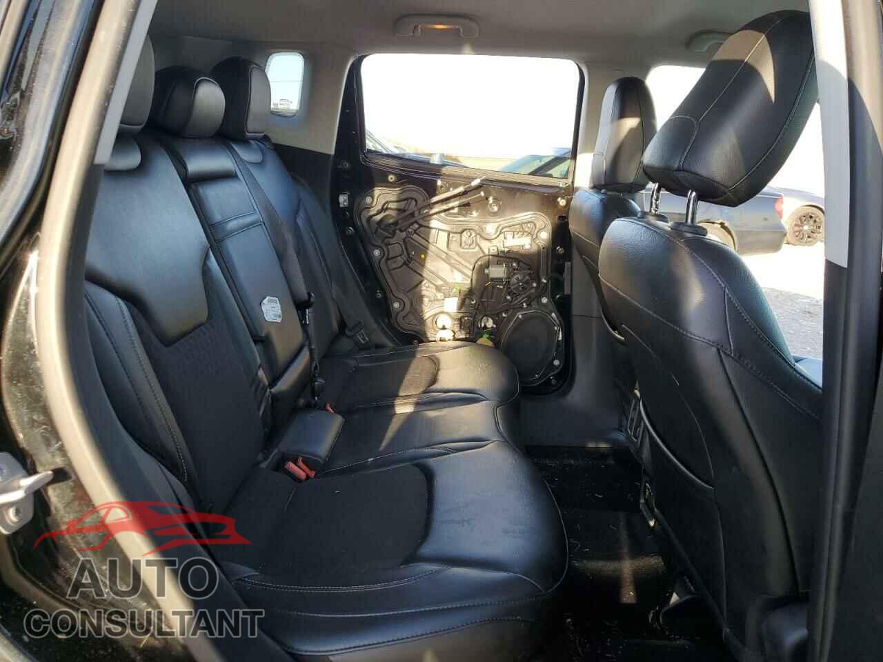 JEEP COMPASS 2018 - 3C4NJDBB7JT175603