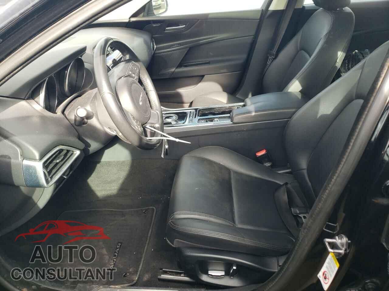 JAGUAR XE 2019 - SAJAD4FX5KCP49268