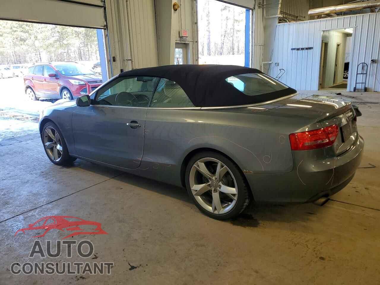 AUDI A5 2012 - WAULFAFH5CN004242