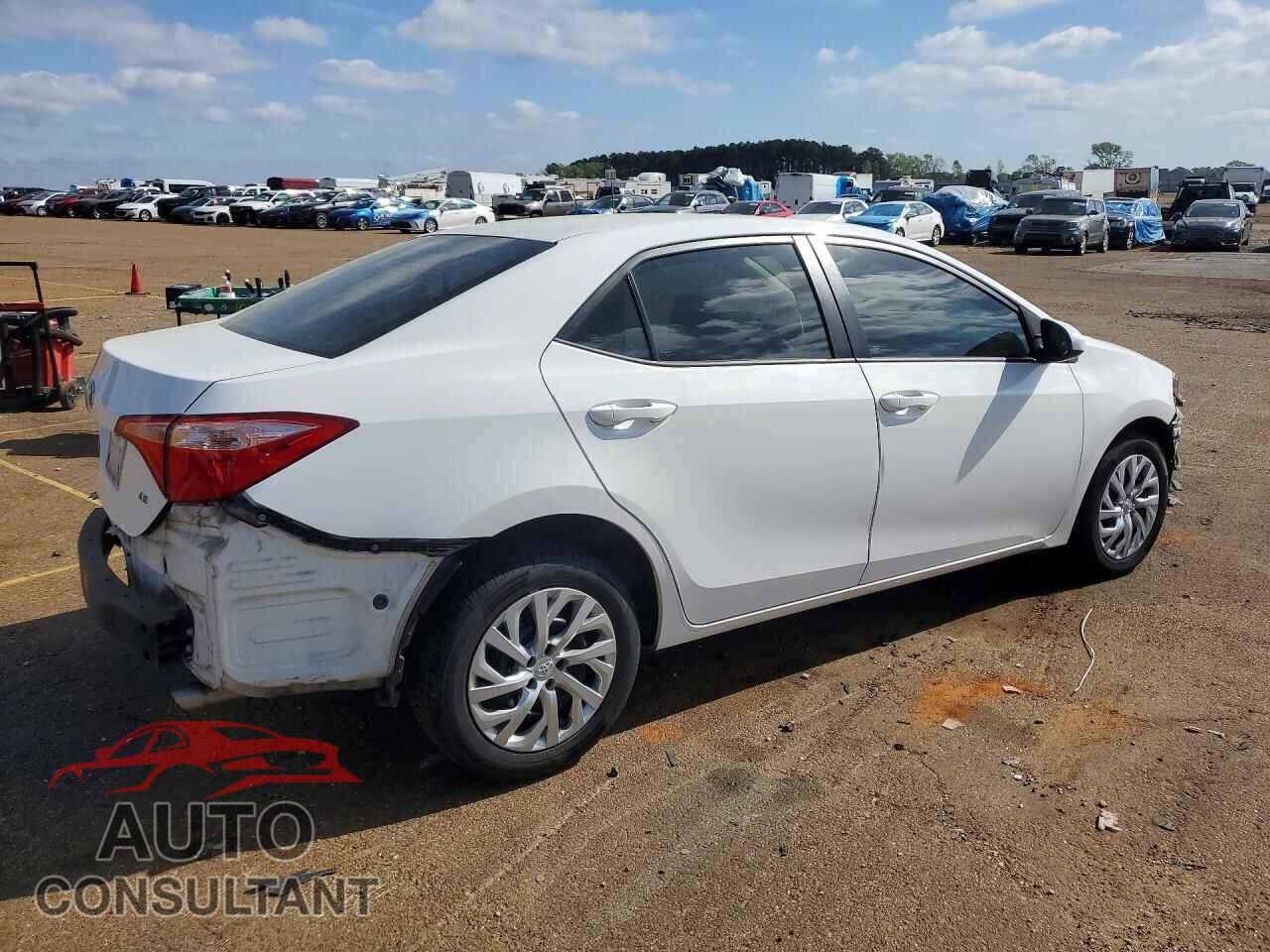 TOYOTA COROLLA 2017 - 5YFBURHE6HP612464