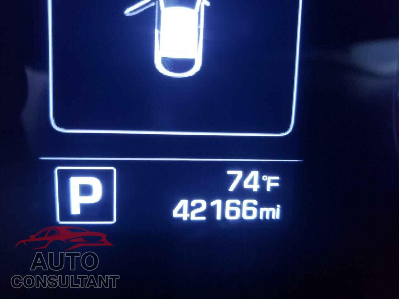 HYUNDAI VELOSTER 2016 - KMHTC6AEXGU292787