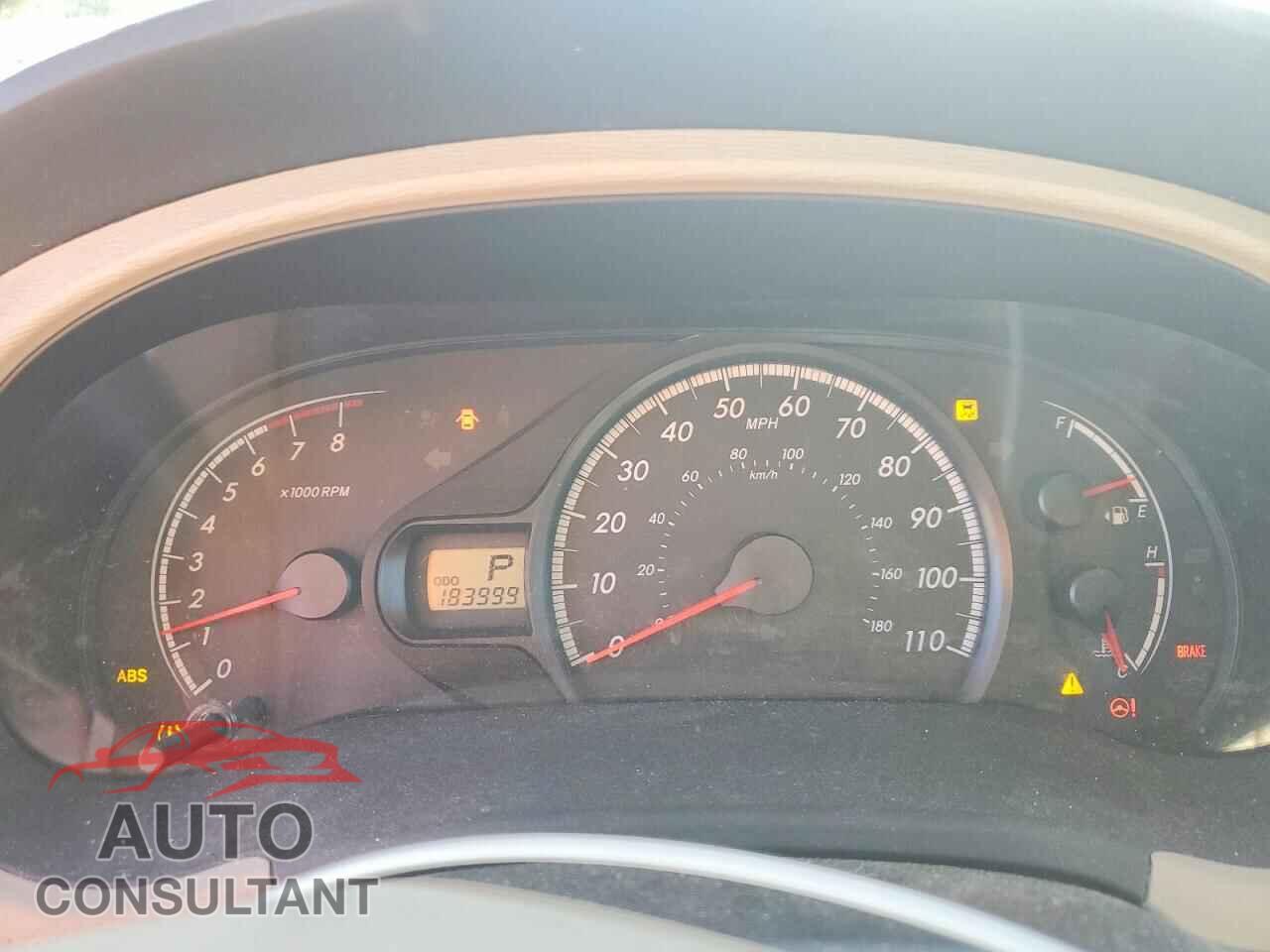 TOYOTA SIENNA 2011 - 5TDKK3DC9BS068693