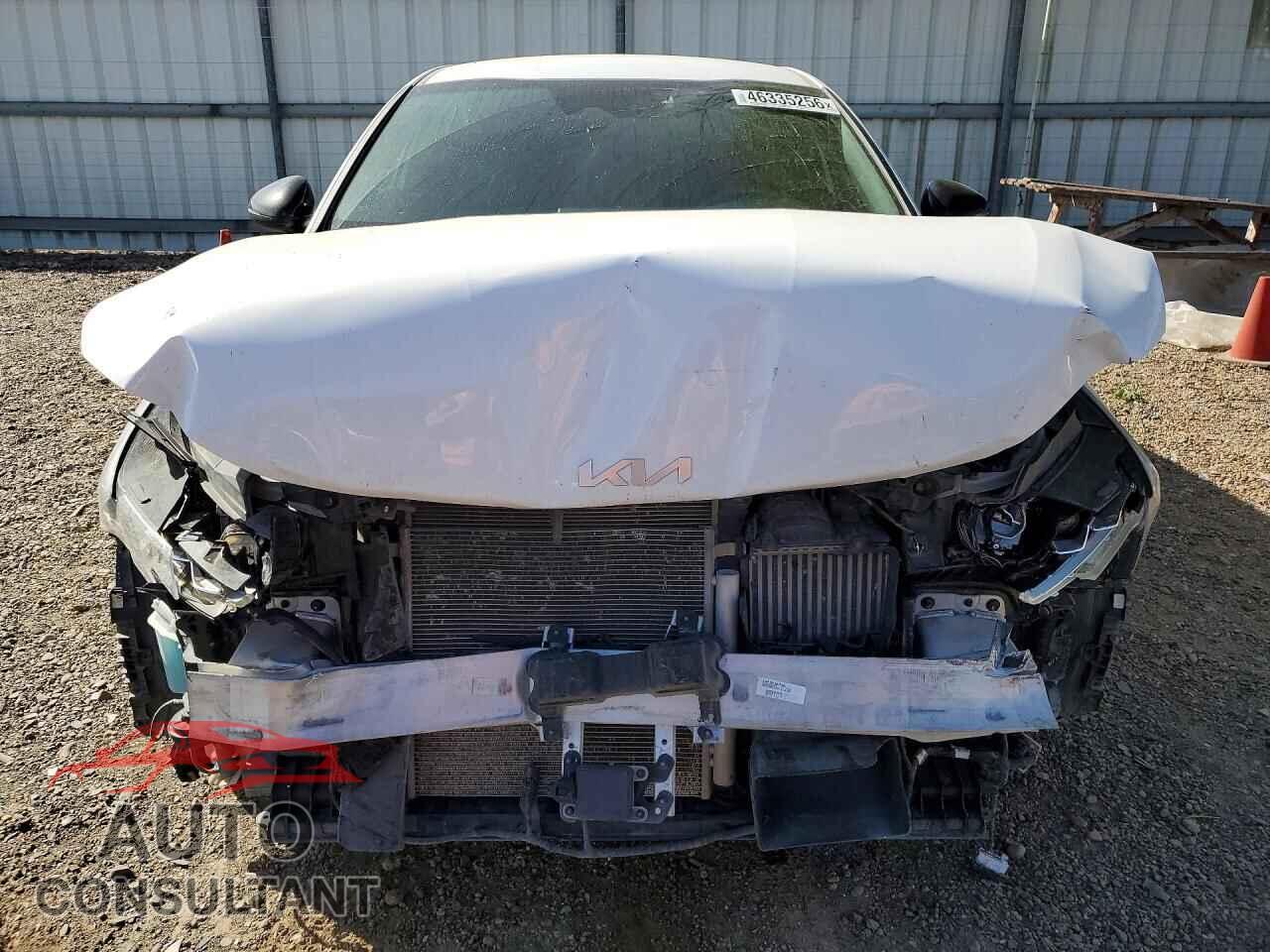 KIA K5 2023 - 5XXG64J20PG184773