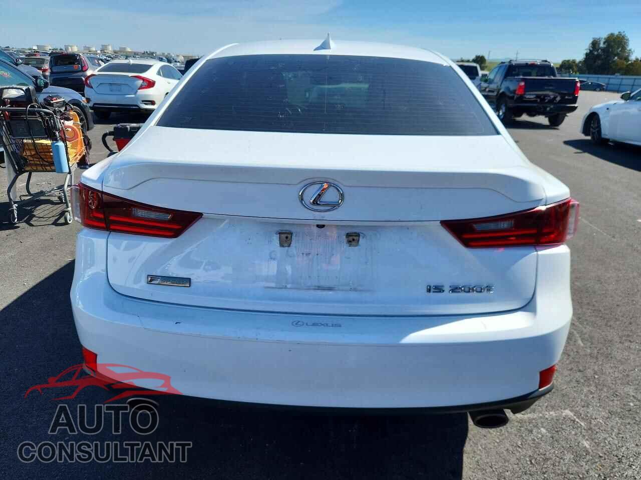 LEXUS IS 2016 - JTHBA1D20G5007503