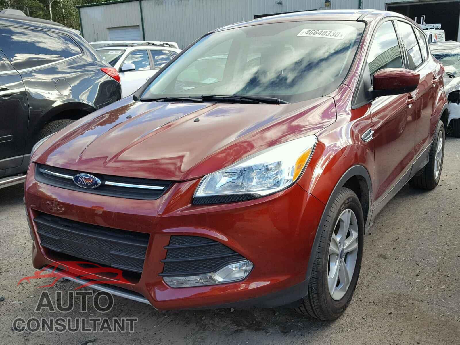 FORD ESCAPE SE 2015 - 1FMCU0GX9FUC63301