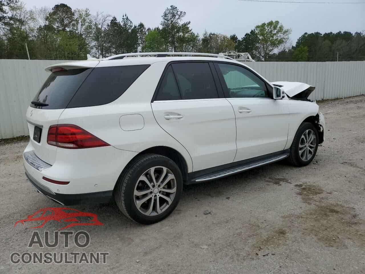 MERCEDES-BENZ GLE-CLASS 2017 - 4JGDA5JB5HA890928