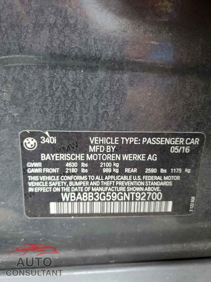 BMW 3 SERIES 2016 - WBA8B3G59GNT92700
