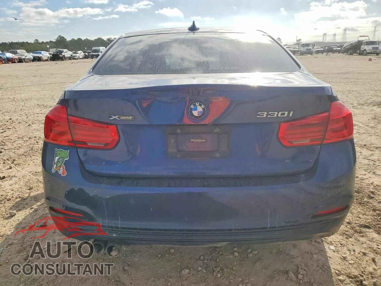 BMW 3 SERIES 2017 - WBA8D9C54HK678122