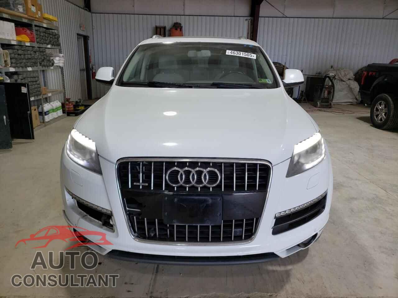 AUDI Q7 2013 - WA1LGAFEXDD015051
