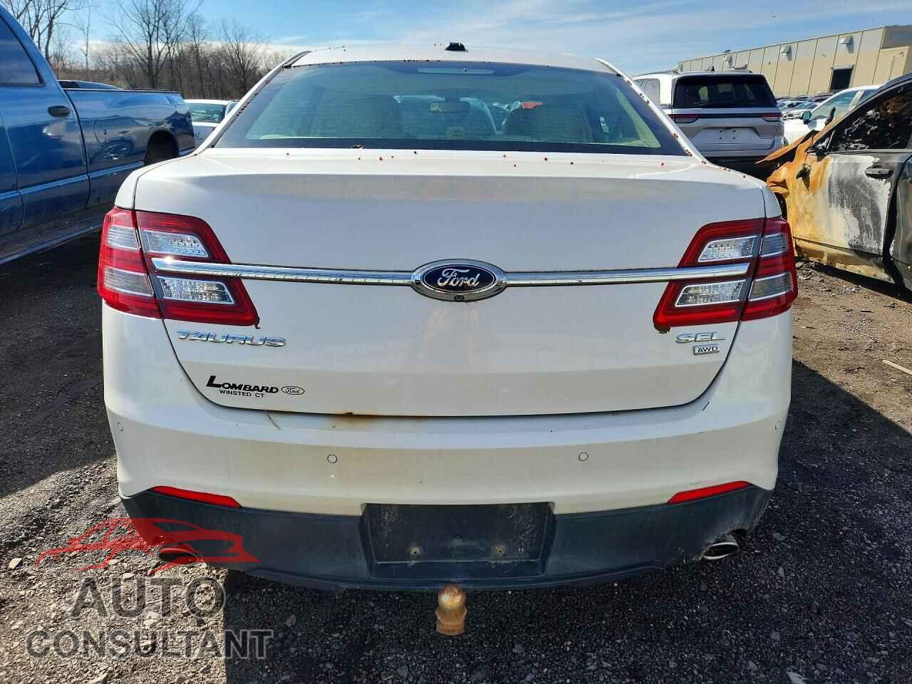 FORD TAURUS 2014 - 1FAHP2H80EG139280